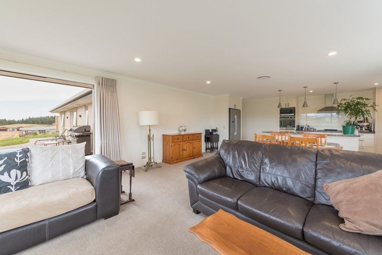 Photo of property in 12 Mount Arthur View, Redwood Valley, Richmond, 7081