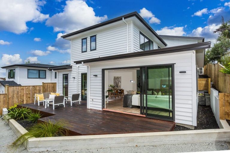 Photo of property in 55a Watea Road, Torbay, Auckland, 0630