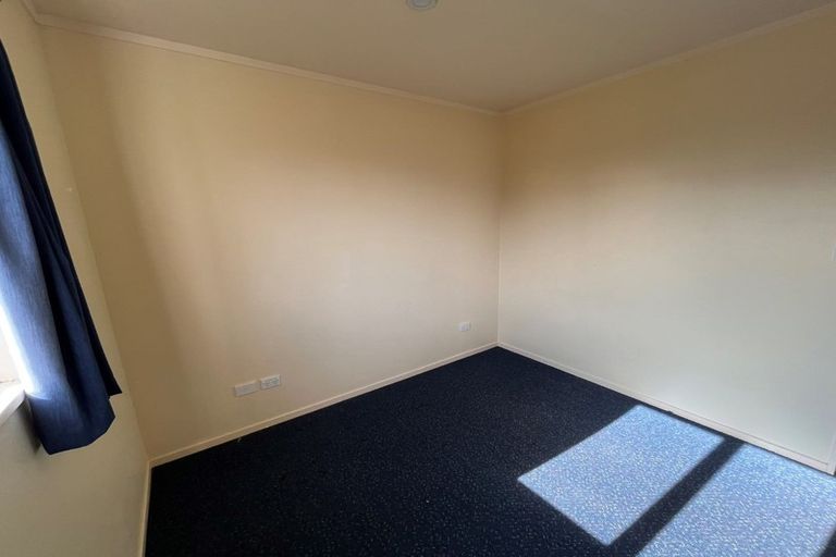 Photo of property in 8 Finsbury Street, Islington, Christchurch, 8042