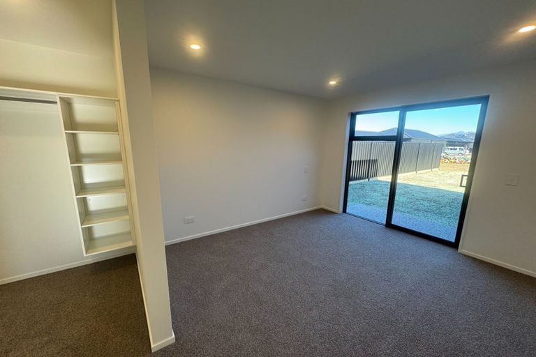 Photo of property in 26 Burdon Loop, Lake Hawea, 9382