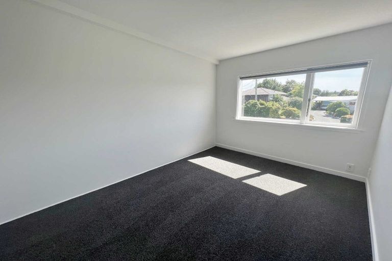 Photo of property in 2/35 Craven Street, Sockburn, Christchurch, 8042