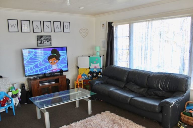 Photo of property in 27 Dorset Street, Levin, 5510