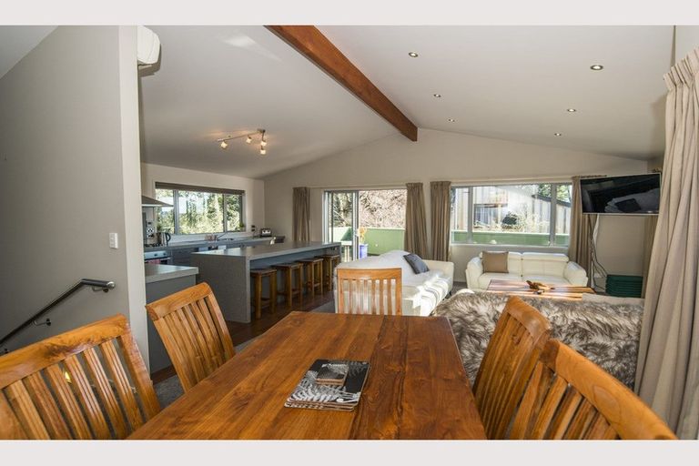 Photo of property in 100 Clyde Street, Ohakune, 4625