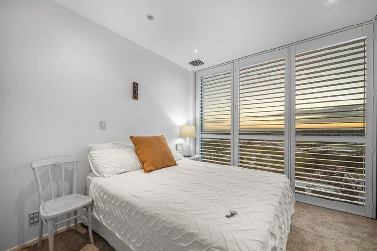 Photo of property in Sentinel Apartments, 1604/3 Northcroft Street, Takapuna, Auckland, 0622