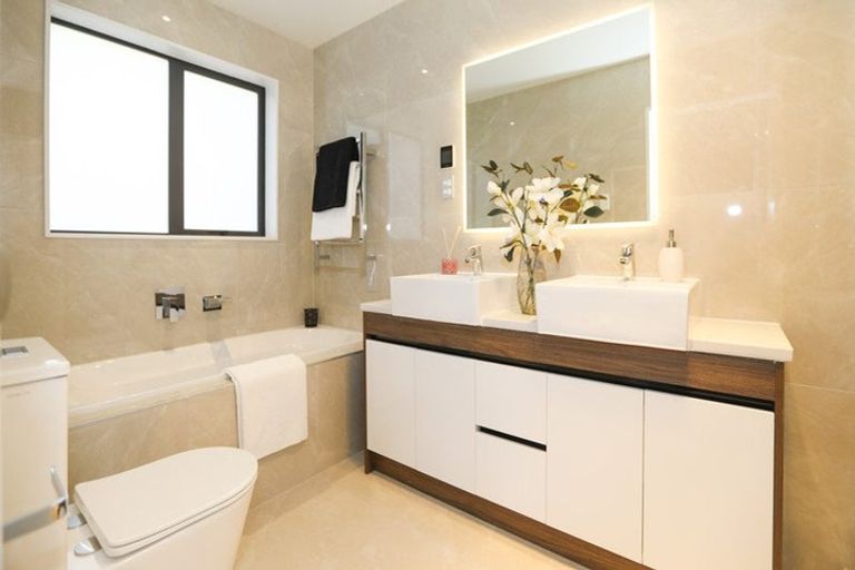 Photo of property in 41 Hing Street, Flat Bush, Auckland, 2019