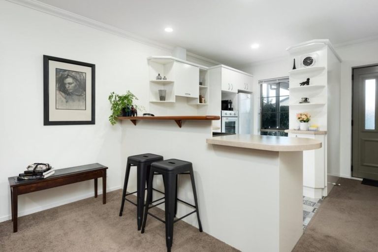 Photo of property in 27 Bell Street, Judea, Tauranga, 3110