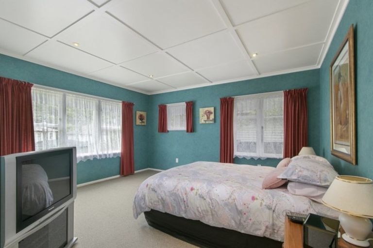 Photo of property in 43 Sunny Grove, Wainuiomata, Lower Hutt, 5014