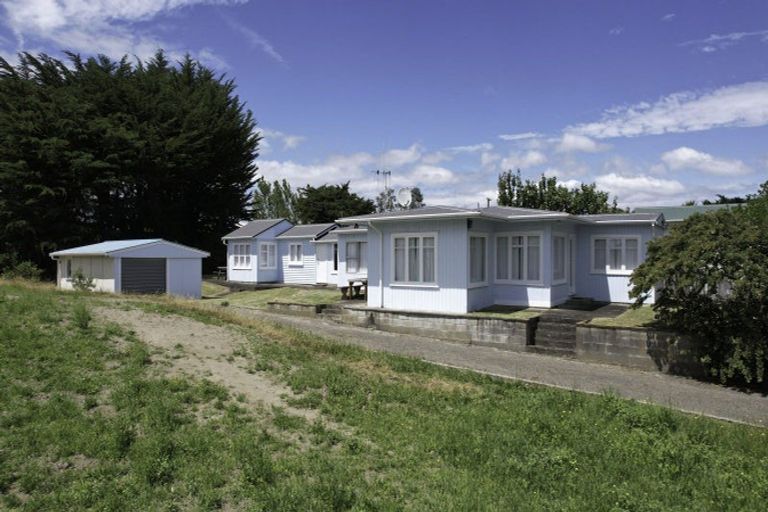 Photo of property in 17 Drake Street, Waikawa Beach, Manakau, 5573