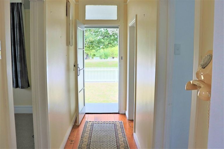 Photo of property in 14 Featon Road, Waihi, 3610