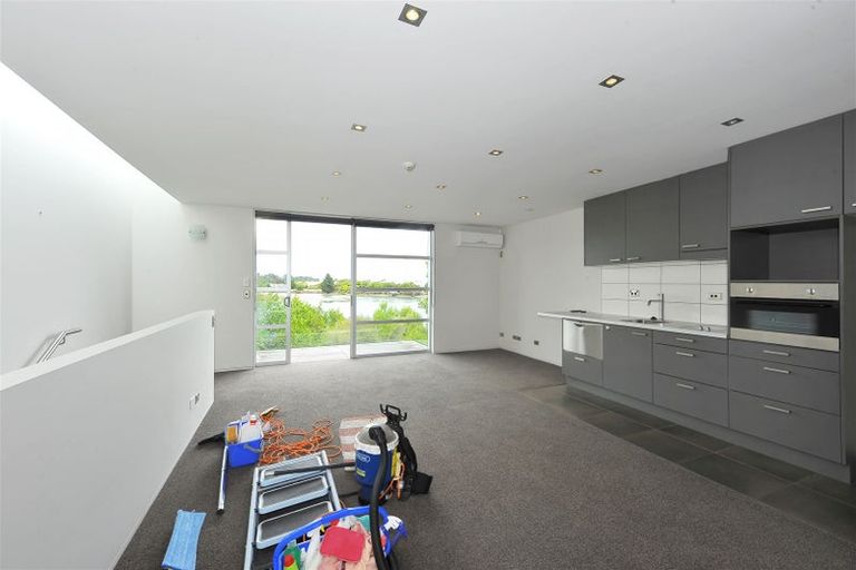 Photo of property in 8/8a Settlers Crescent, Ferrymead, Christchurch, 8023