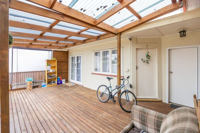 Photo of property in 94 Galloway Street, Hamilton East, Hamilton, 3216