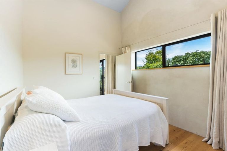 Photo of property in 25 The Heights Avenue, Wanaka, 9305