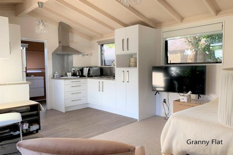 Photo of property in 9 Hildreth Street, Trentham, Upper Hutt, 5018