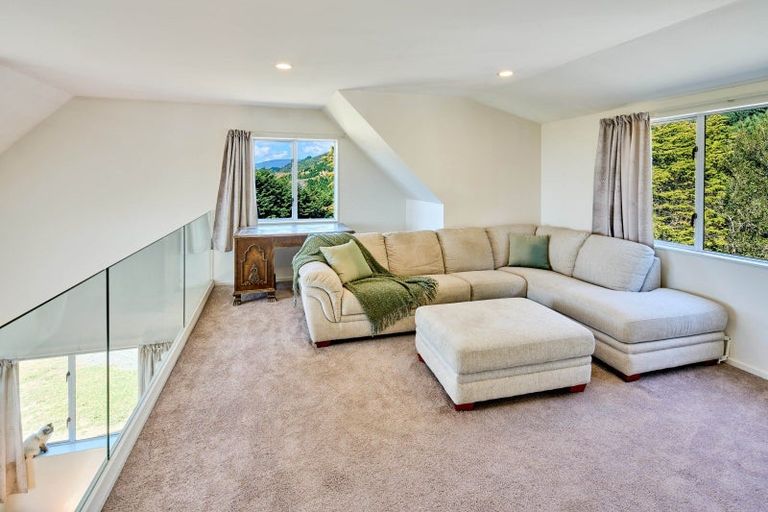 Photo of property in 46 Eucalyptus Way, Nikau Valley, Paraparaumu, 5032