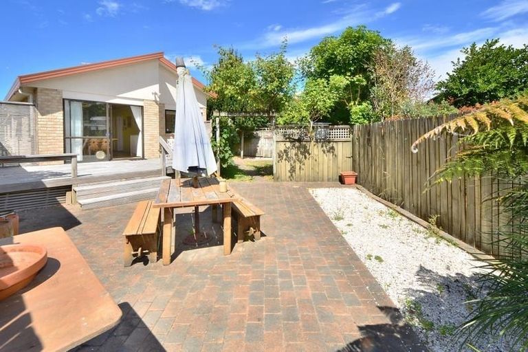 Photo of property in 11b Ross Crescent, Orewa, 0931