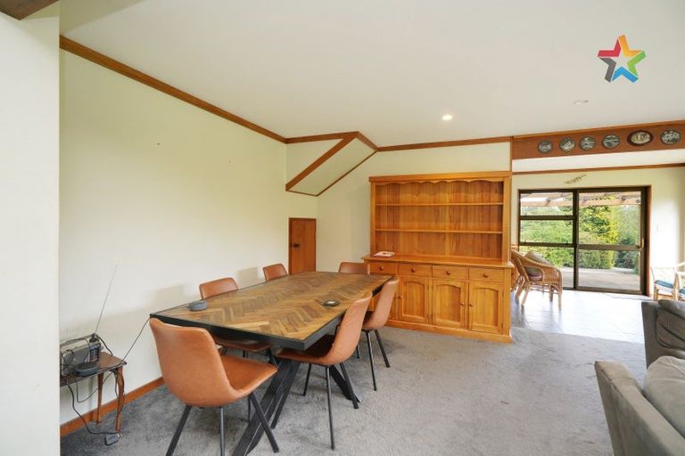 Photo of property in 72 Bush Street, Lumsden, 9730