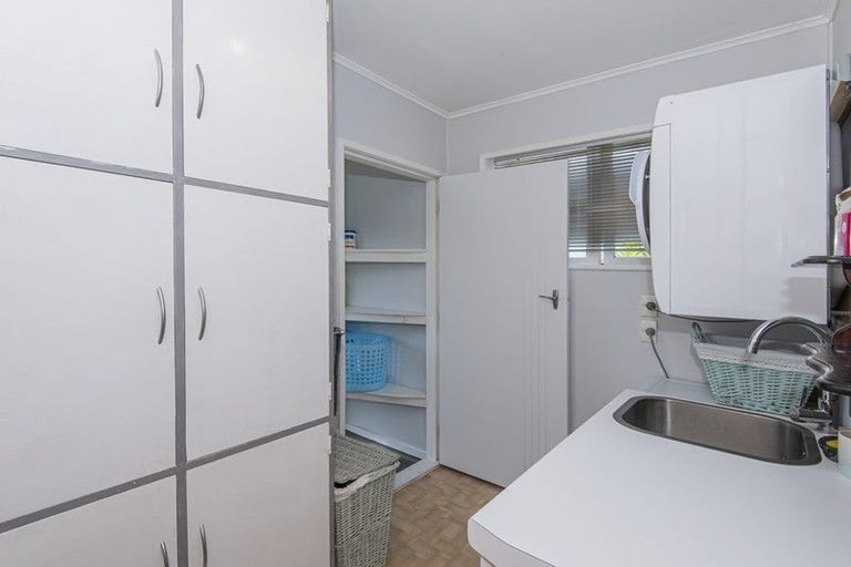 Photo of property in 65 Gorge Road, Maungaturoto, 0520