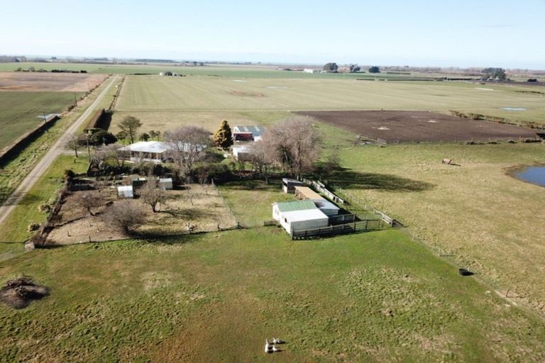 Photo of property in 61 Keillor Road, Waimate, 7980