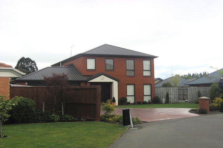 Photo of property in 9 Dunmurry Place, Casebrook, Christchurch, 8051