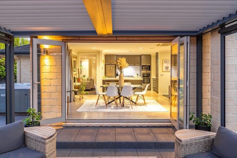 Photo of property in 75a Inwoods Road, Parklands, Christchurch, 8083