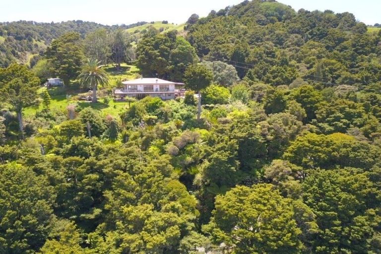 Photo of property in 335 Whangarei Heads Road, Tamaterau, Whangarei, 0174