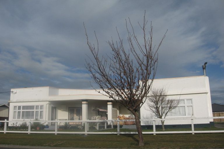 Photo of property in 1235 Louie Street, Parkvale, Hastings, 4122