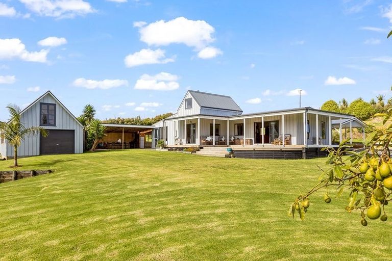 Photo of property in 92 Dennis Road, Kaipara Flats, Warkworth, 0981