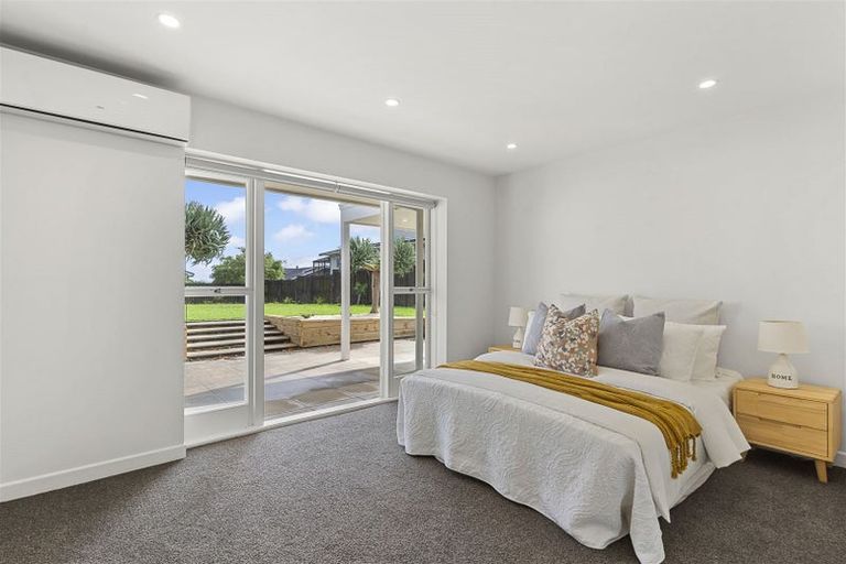 Photo of property in 130 Aberdeen Road, Campbells Bay, Auckland, 0620
