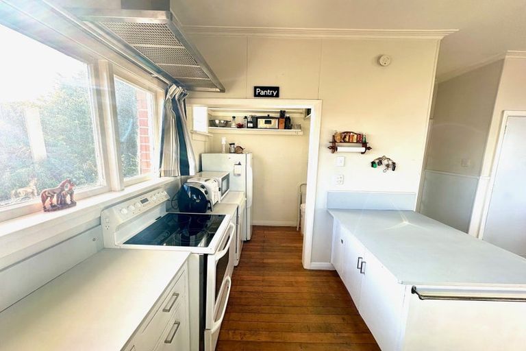 Photo of property in 30 Stamford Street, Balclutha, 9230