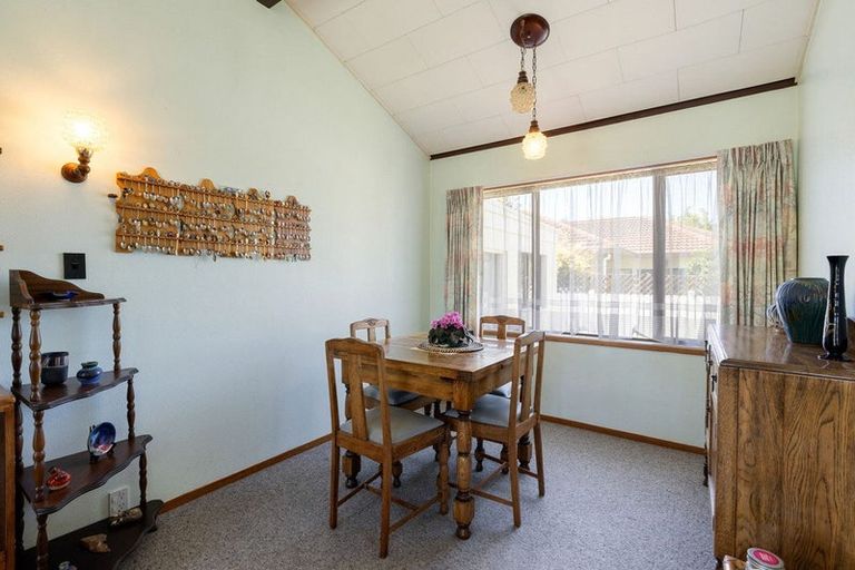 Photo of property in 67a Williams Street, Cambridge, 3434