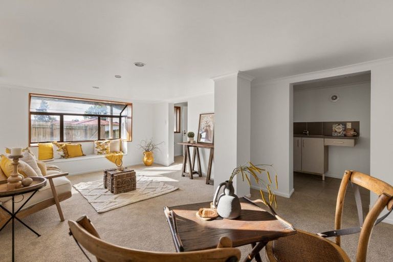 Photo of property in 24 Otumoetai Road, Judea, Tauranga, 3110