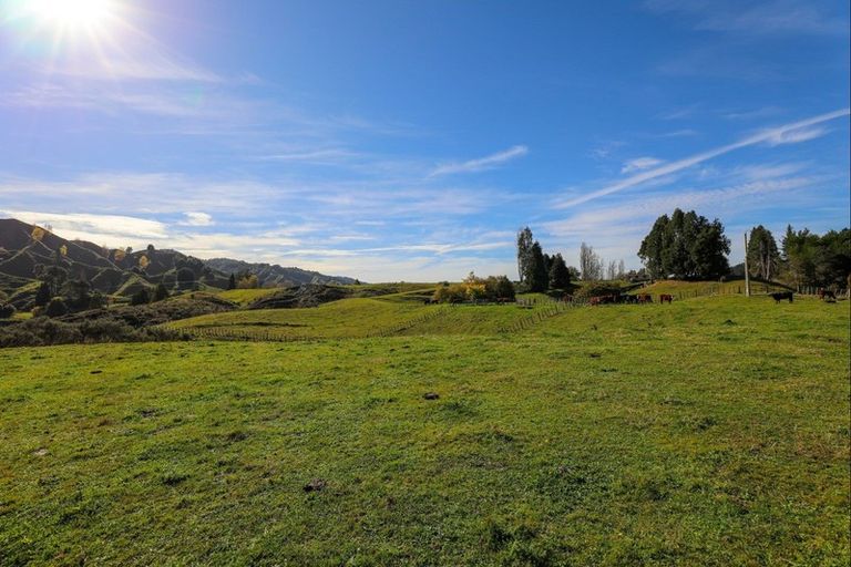 Photo of property in 75 Taranui Road, Ohura, 3926