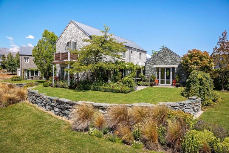 Photo of property in Millbrook Resort, 24 Ayrburn Ridge, Arrowtown, 9371