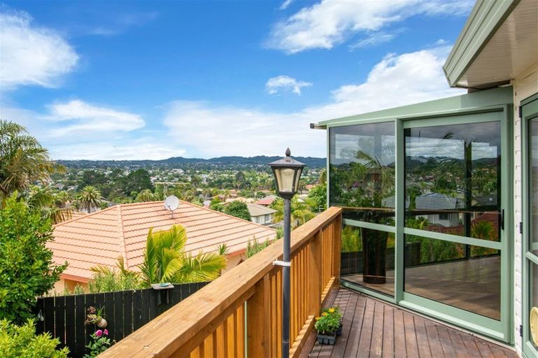 Photo of property in 1/204 Sturges Road, Henderson, Auckland, 0612