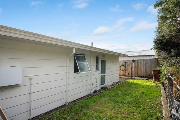 Photo of property in 25a Moana View Road, Waikawa, Picton, 7220
