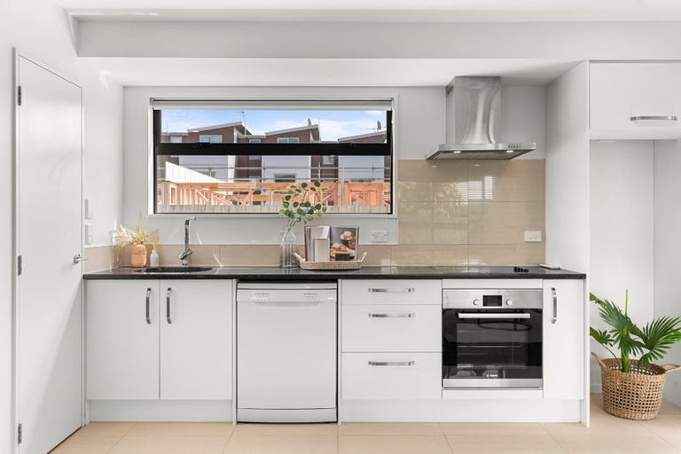 Photo of property in 70a Burke Street, Addington, Christchurch, 8024