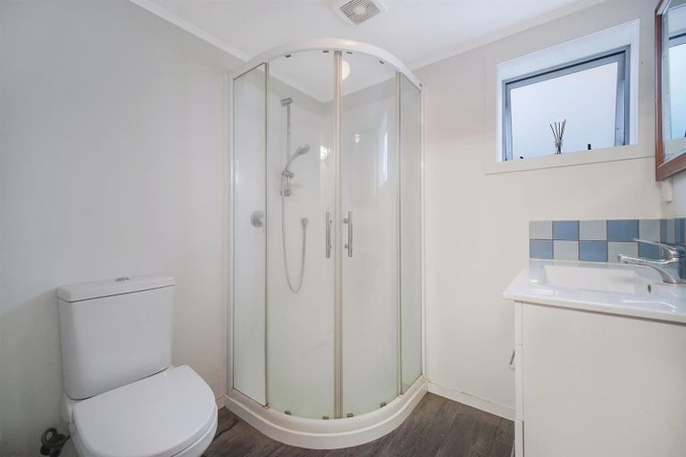 Photo of property in 17 Andrew Road, Howick, Auckland, 2010