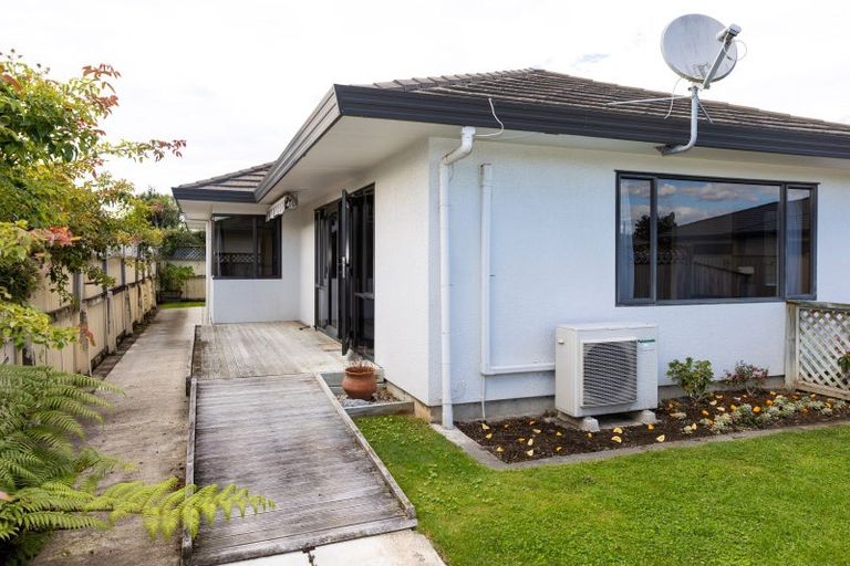 Photo of property in 2b Forward Street, Greenmeadows, Napier, 4112