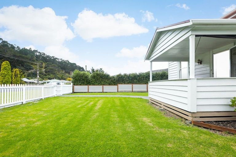 Photo of property in 723a Tararu Sh25 Road, Thames, 3500