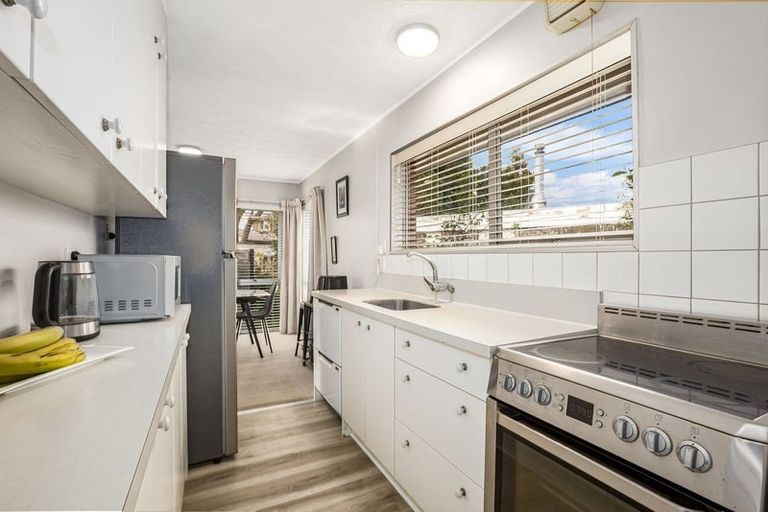 Photo of property in 1001b High Street, Avalon, Lower Hutt, 5011