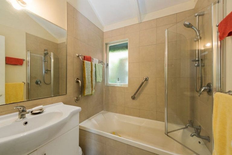 Photo of property in 25a Meander Drive, Welcome Bay, Tauranga, 3112