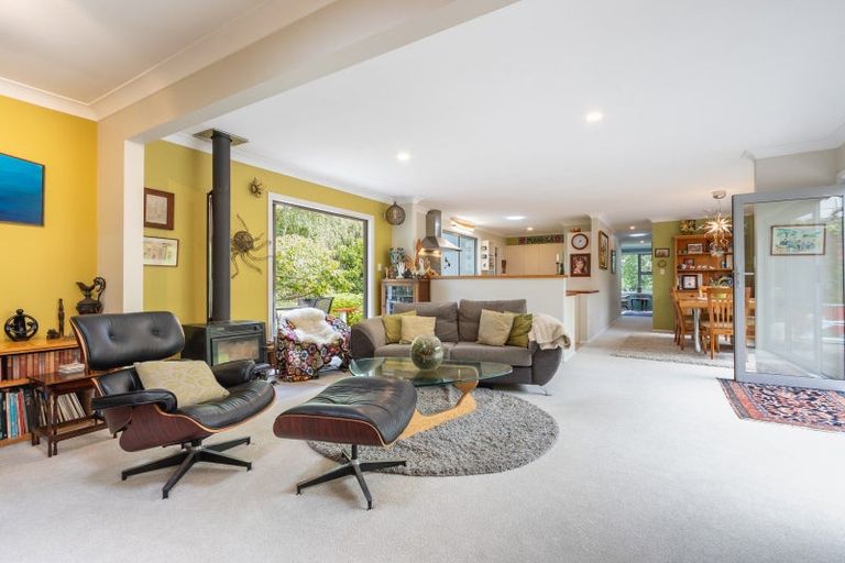 Photo of property in 100 Leinster Avenue, Raumati South, Paraparaumu, 5032