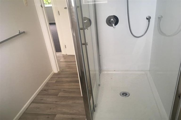 Photo of property in 1/42-44 Opaheke Road, Opaheke, Papakura, 2113