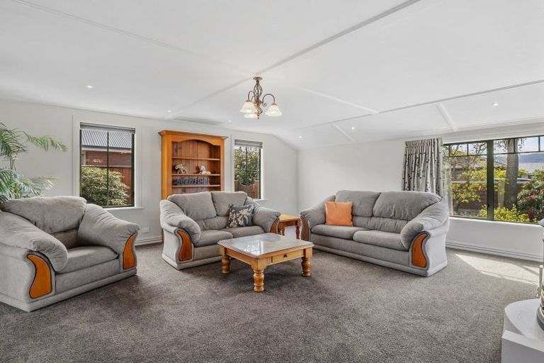 Photo of property in 6 Fenty Place, Mosgiel, 9024