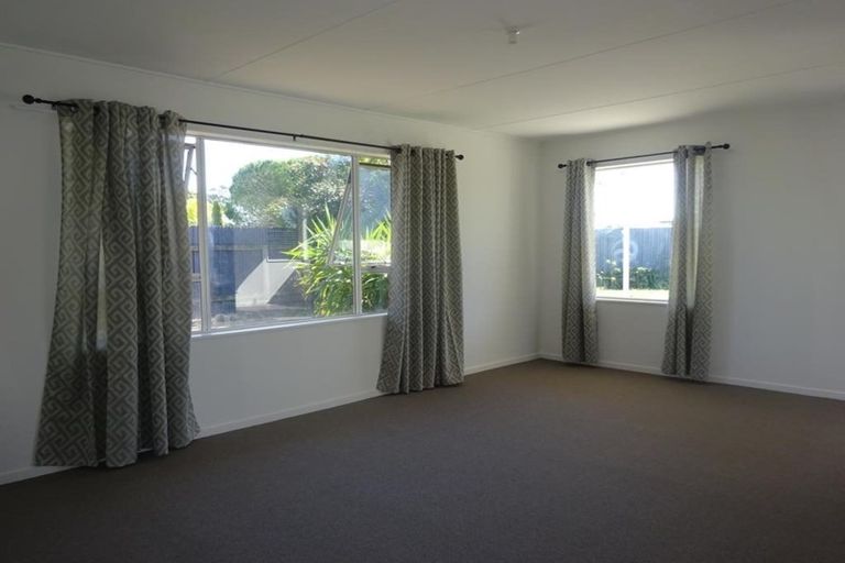 Photo of property in 29 Cartier Crescent, Flaxmere, Hastings, 4120