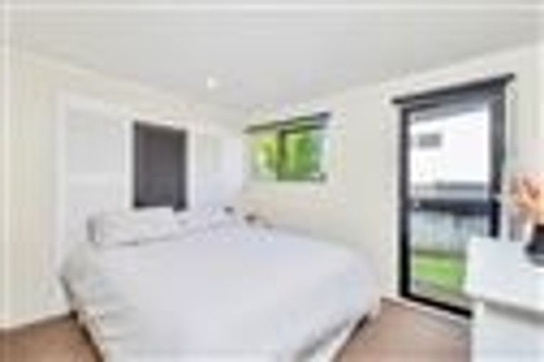 Photo of property in 62 Nigel Road, Browns Bay, Auckland, 0630
