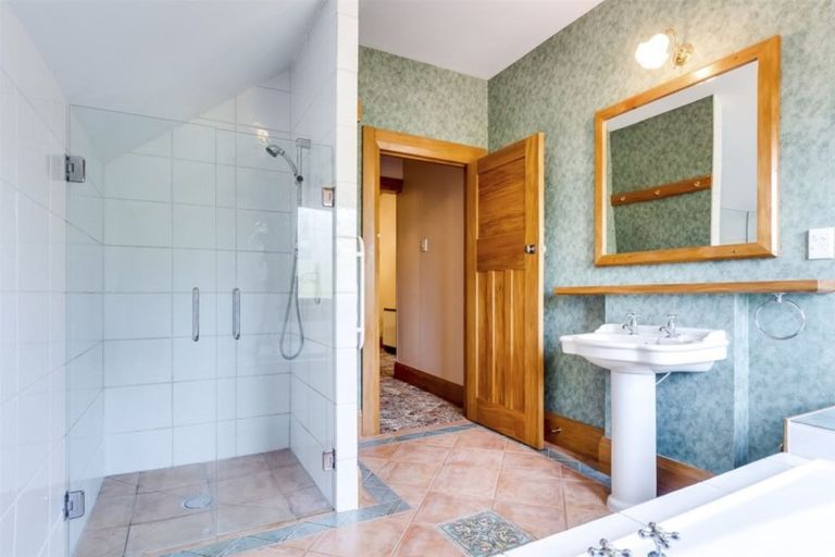 Photo of property in 26 King Street, Dannevirke, 4930