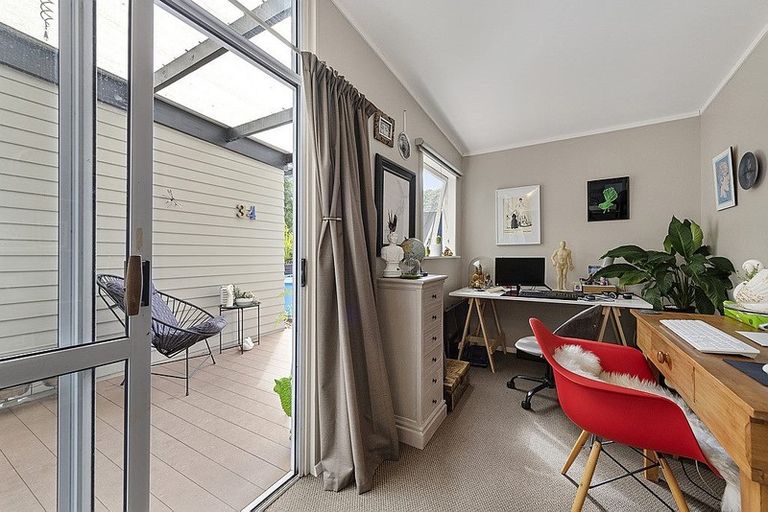 Photo of property in 34 Cleary Street, Waterloo, Lower Hutt, 5011