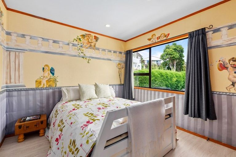 Photo of property in 24 Danbury Drive, Torbay, Auckland, 0630