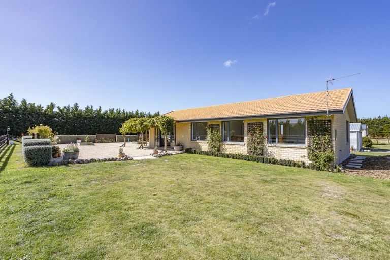 Photo of property in 206 Mount Brown Road, Glasnevin, Amberley, 7482